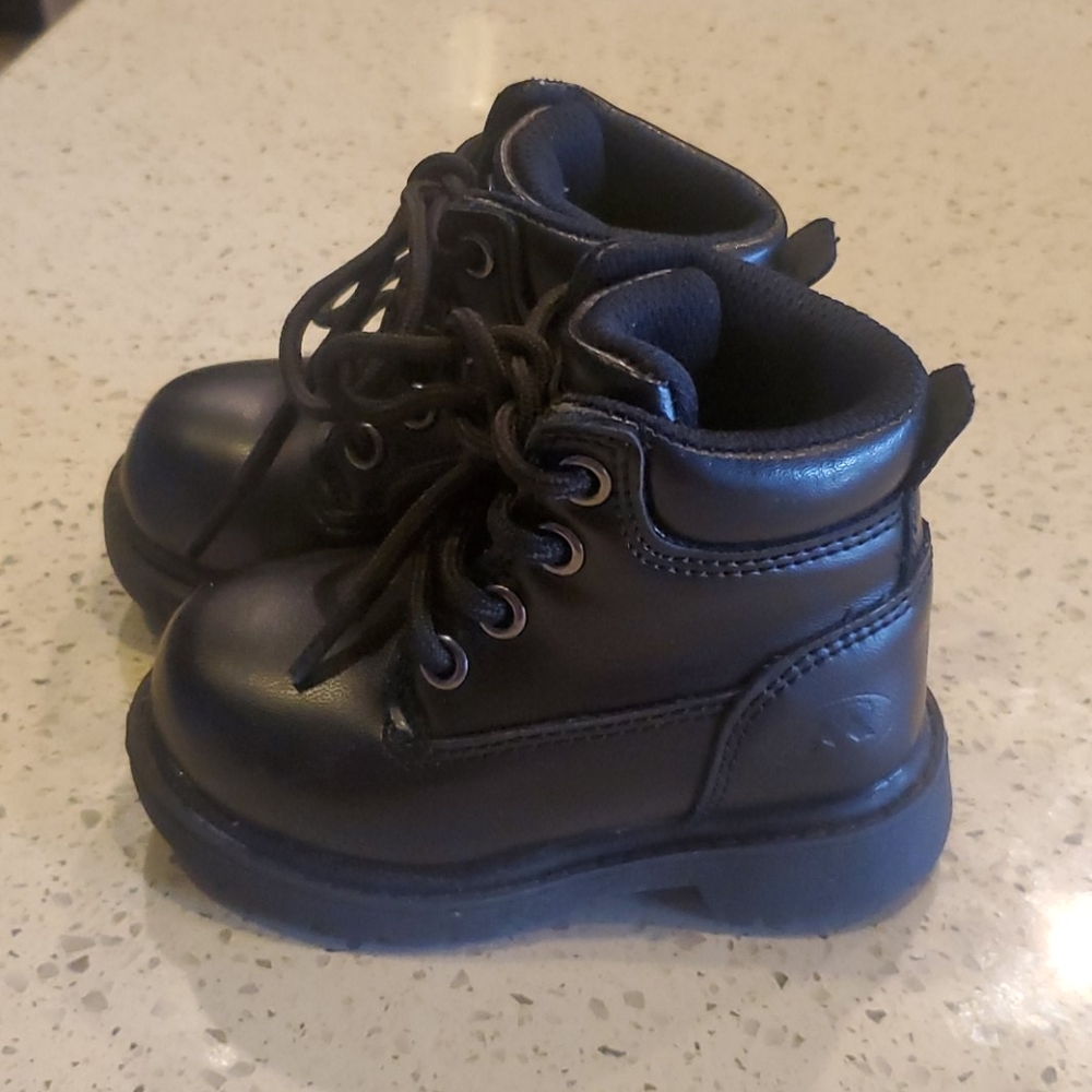 Toddler Boots Size 5
